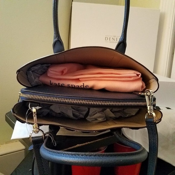 LIKE NEW KATE SPADE ♠️ NEW YORK MARGAUX SMALL - Picture 7 of 16